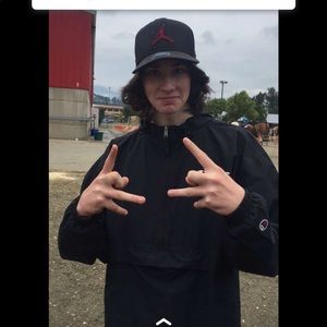 Meet your Posher, Mark